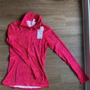 Under Armour quarter zip pull over